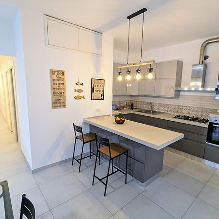 Profumo Di Mare - Appartamento Recentemente Ristrutturato A 50 M Dal Mare レヴァント エクステリア 写真